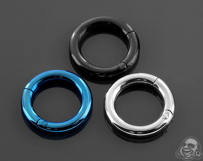 Titanium Clicker Ring